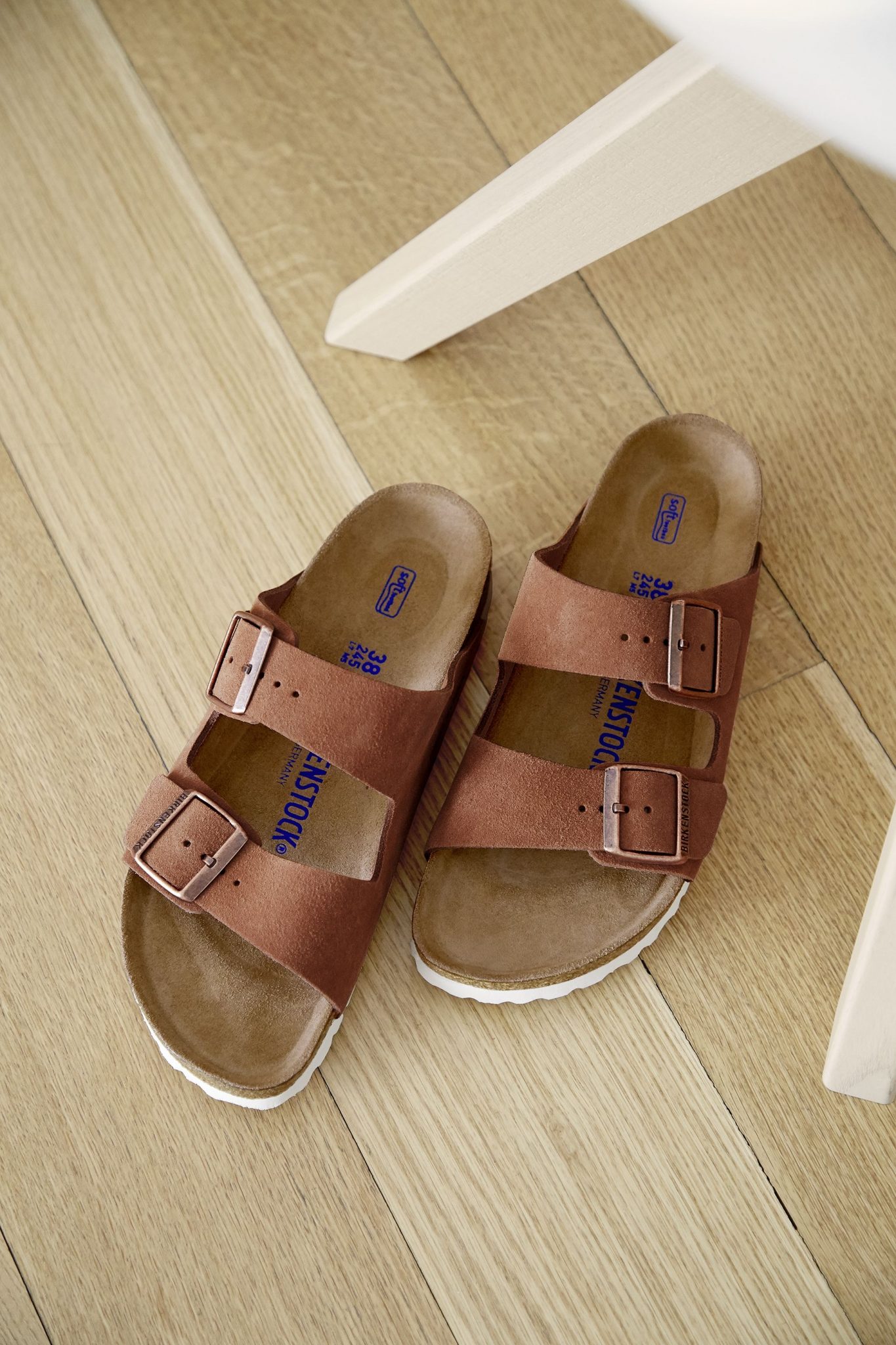 birkenstock earth red arizona